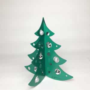 Sapin 50 cm – Vert – décoré